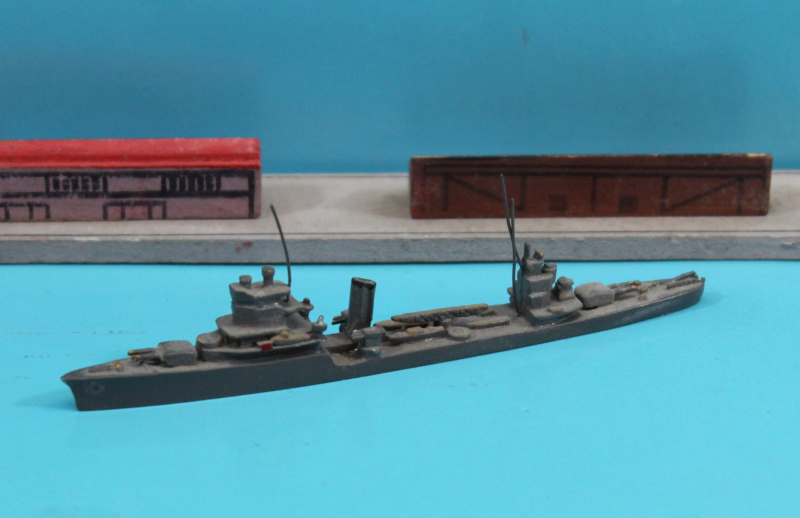 Cruiser "Katori" (1 p.) J Navis-Modell